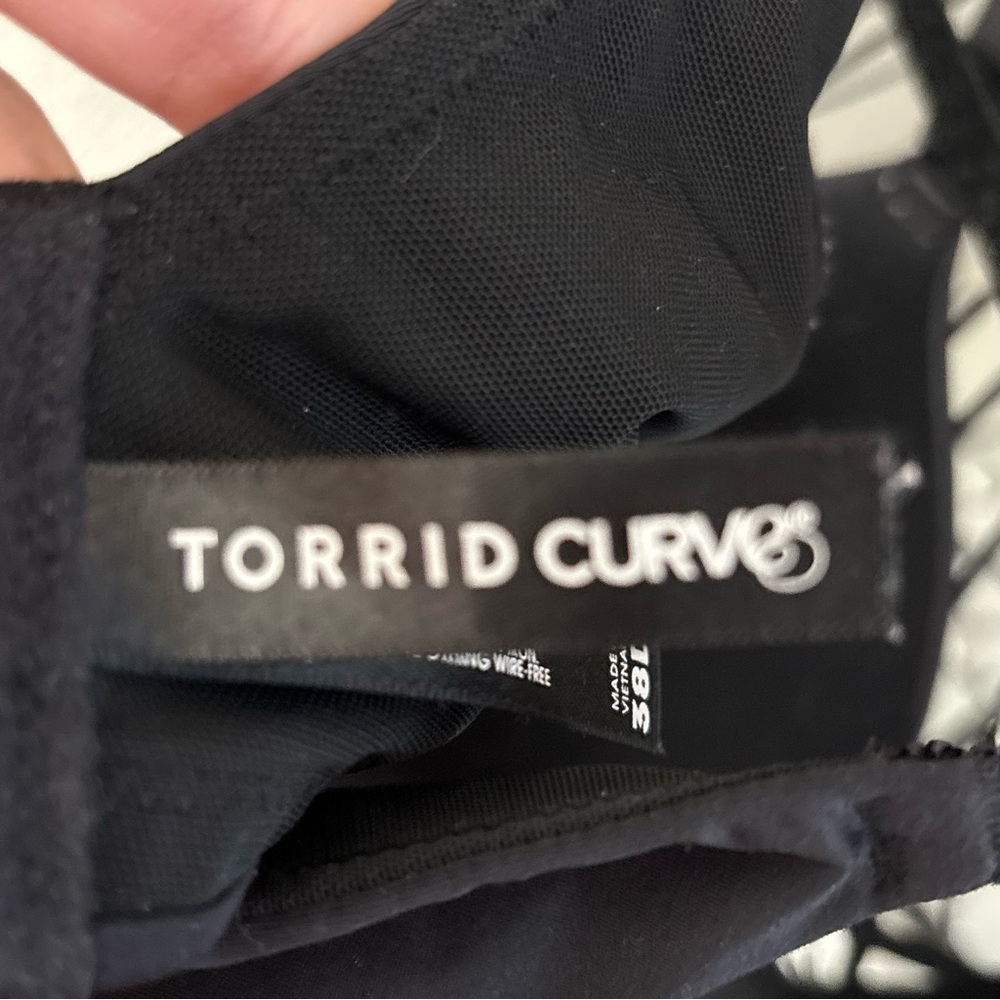 Torrid Curve wireless padded bra 38 D Fast Shipping. - Picture 3 of 5